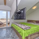 Apartment Enjoy At L&c
